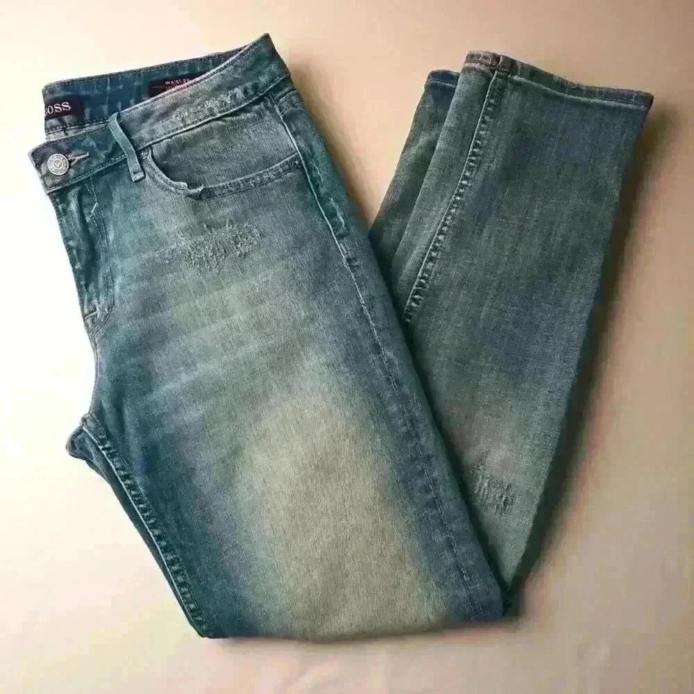 Vigoss The Thompson Tomboy Jeans Blue Size 29/8 Distressed Relaxed Mid Rise